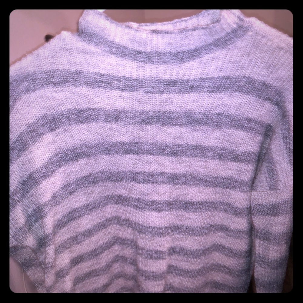 Grey long sleeve turtle neck